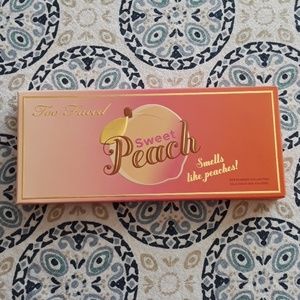 Too Faced Peach Pallet